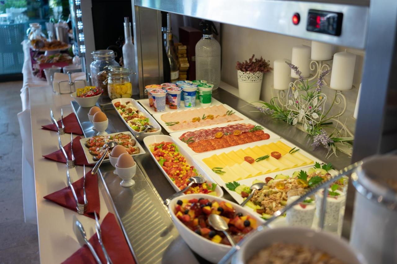 Boutique Hotel Life Rogoznica  Eksteriør billede