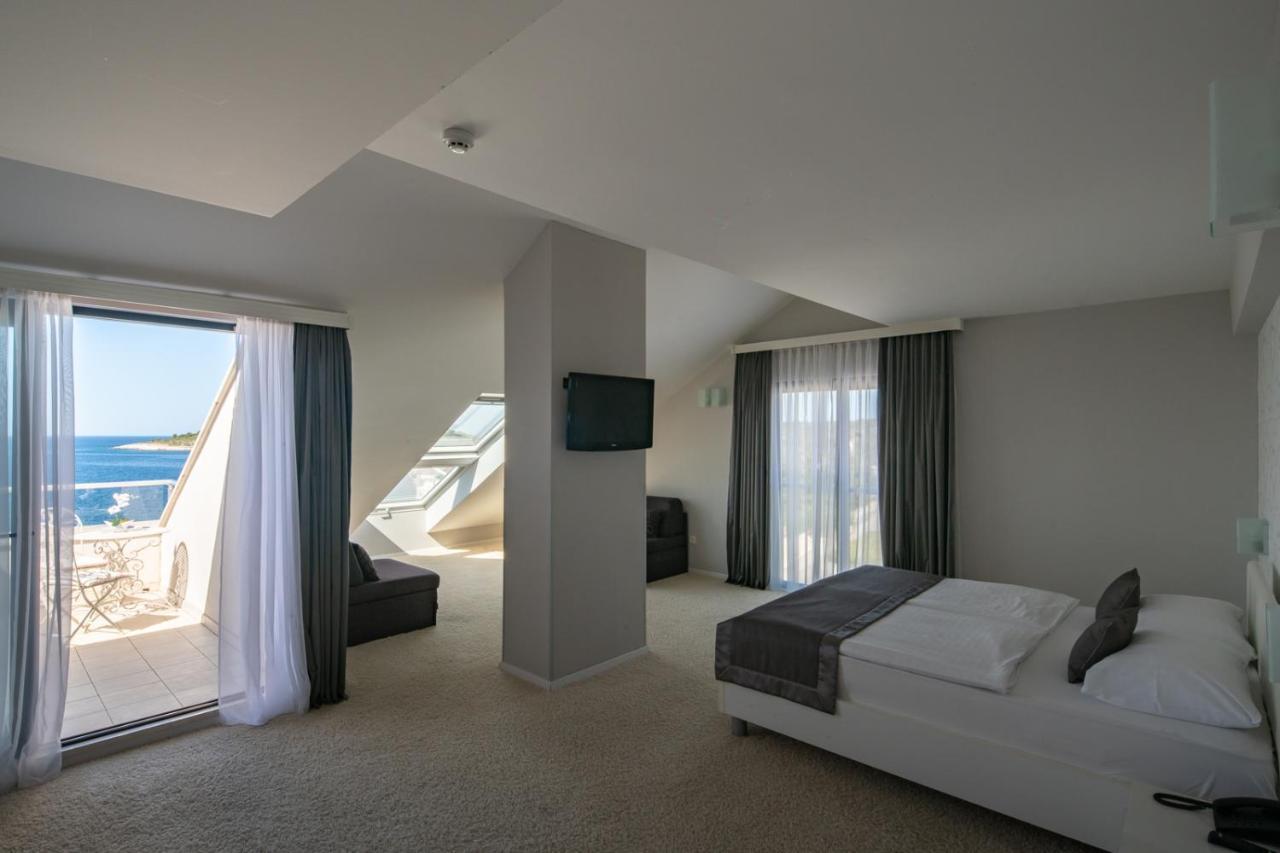 Boutique Hotel Life Rogoznica  Eksteriør billede